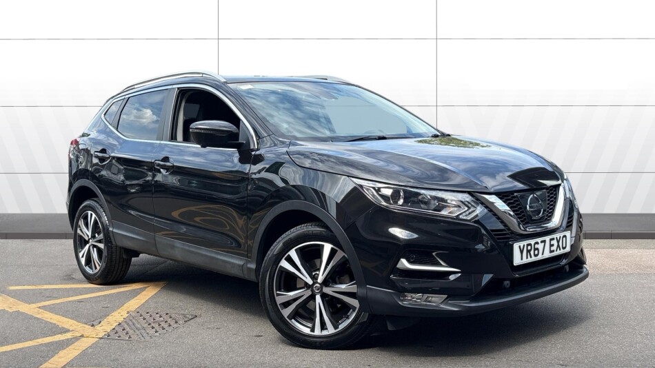 Nissan Qashqai 1.2 DiG-T N-Connecta 5dr Petrol Hatchback